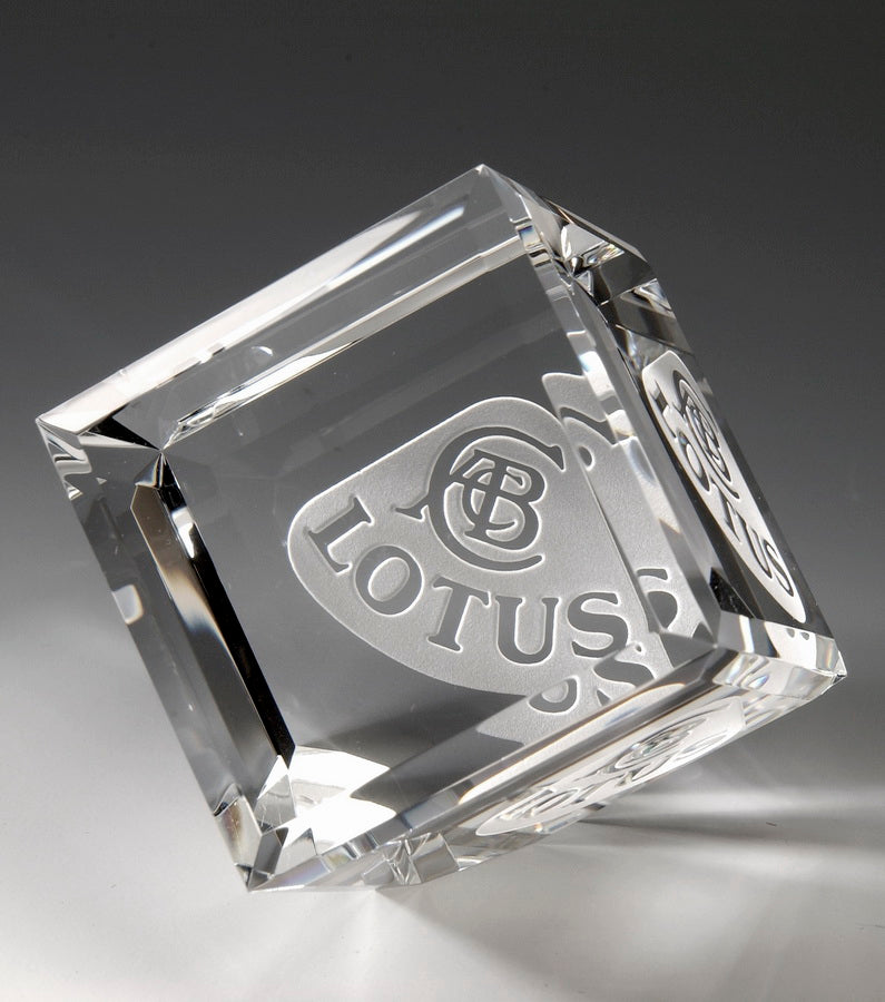 Engraved Crystal Standing Cube